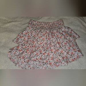 Hollister Floral A-Line Skirt in Pink and White